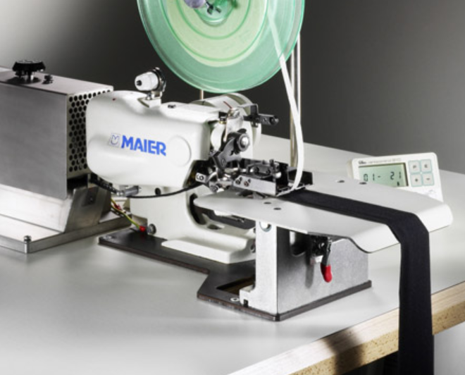MAIER 221-19/2-B/2K Комплекс для виготовлення шльовок із двома прасувальними елементами