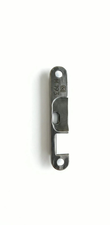 S980 000193 Вставка голкової пластини для Durkopp Adler 4182i-1